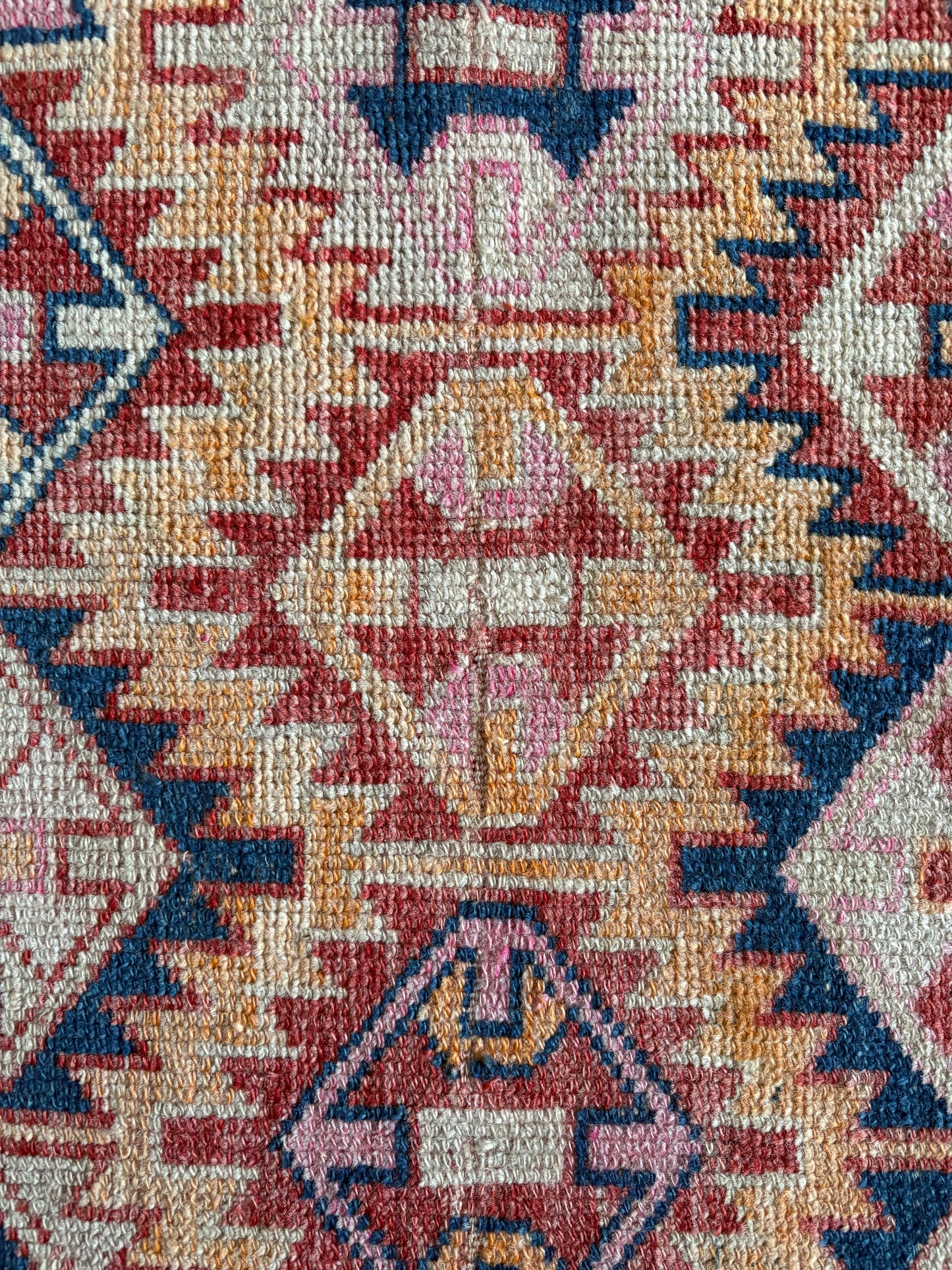 Vintage Rug #142 - 9'5" x 2'2"
