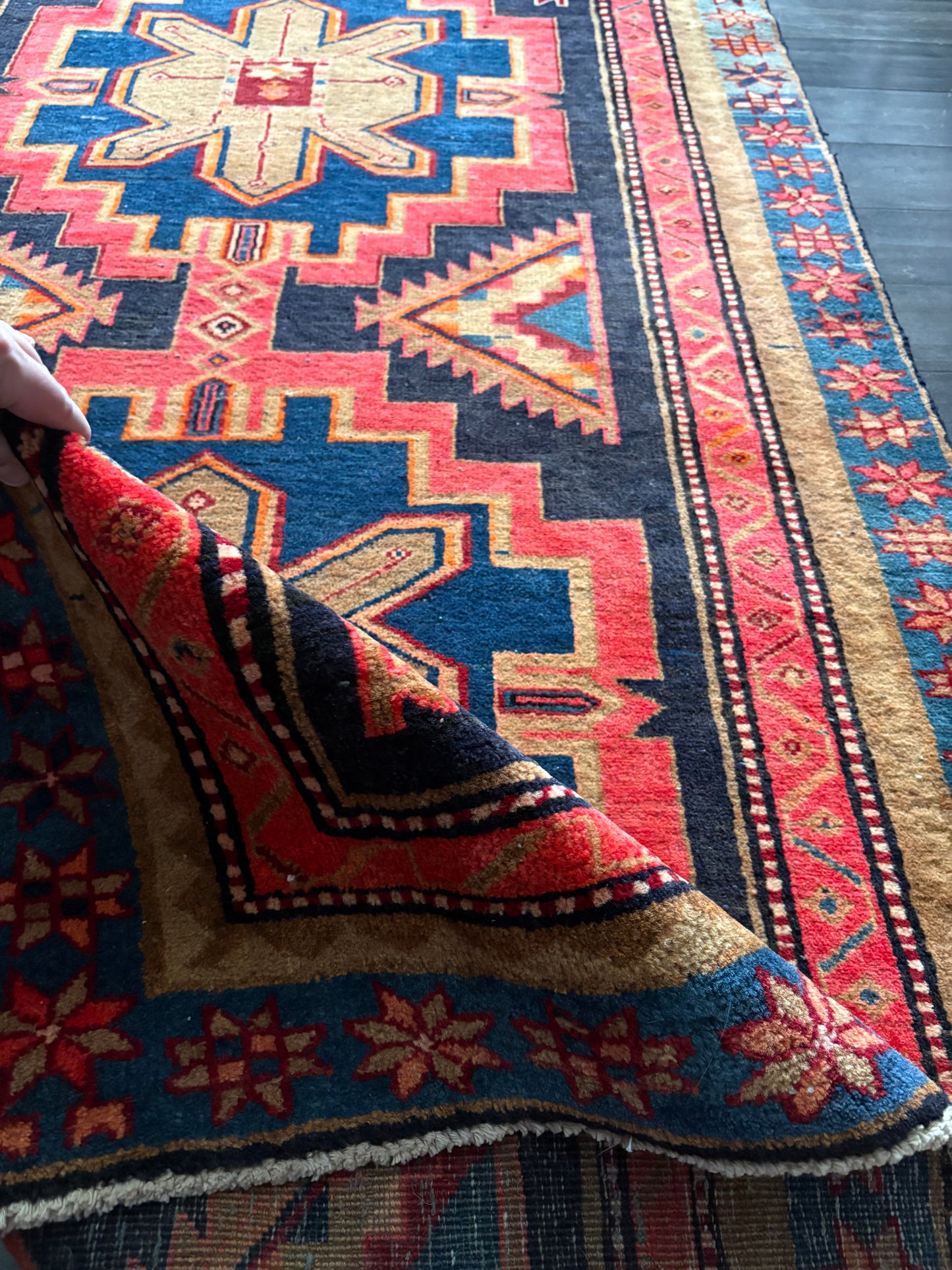 Vintage Rug #143 - 9'6" x 3'9"
