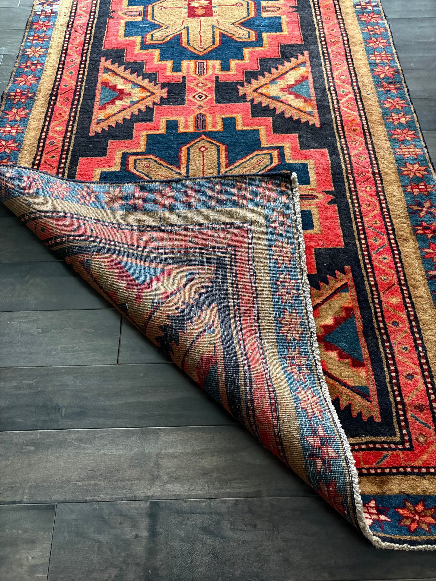 Vintage Rug #143 - 9'6" x 3'9"