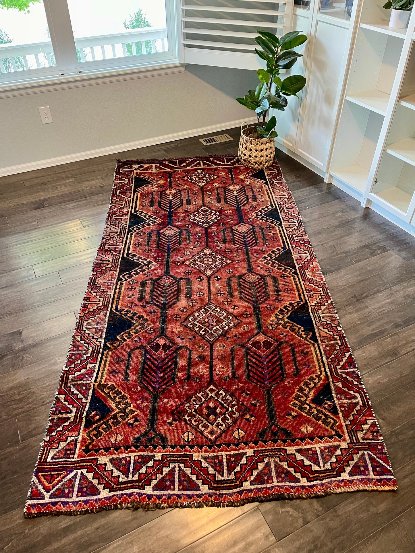 Vintage Rug #78 - 4'4.5" x 9'2"