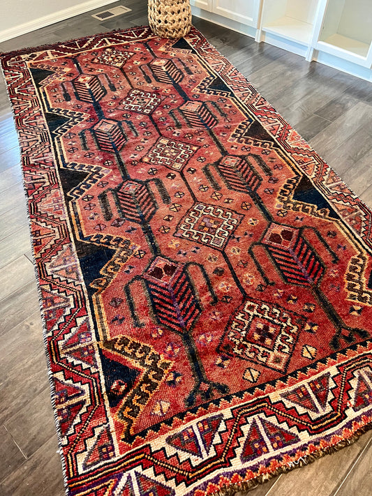 Vintage Rug #78 - 4'4.5" x 9'2"