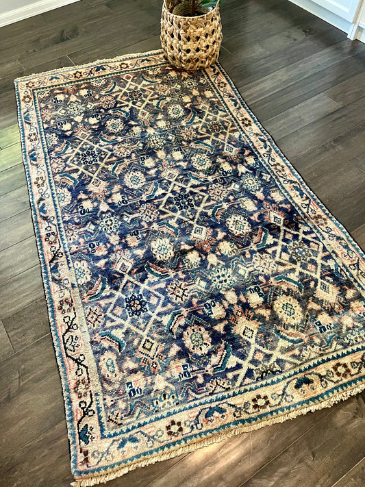 Vintage Rug #79 - 3'5.5" x 5'11"