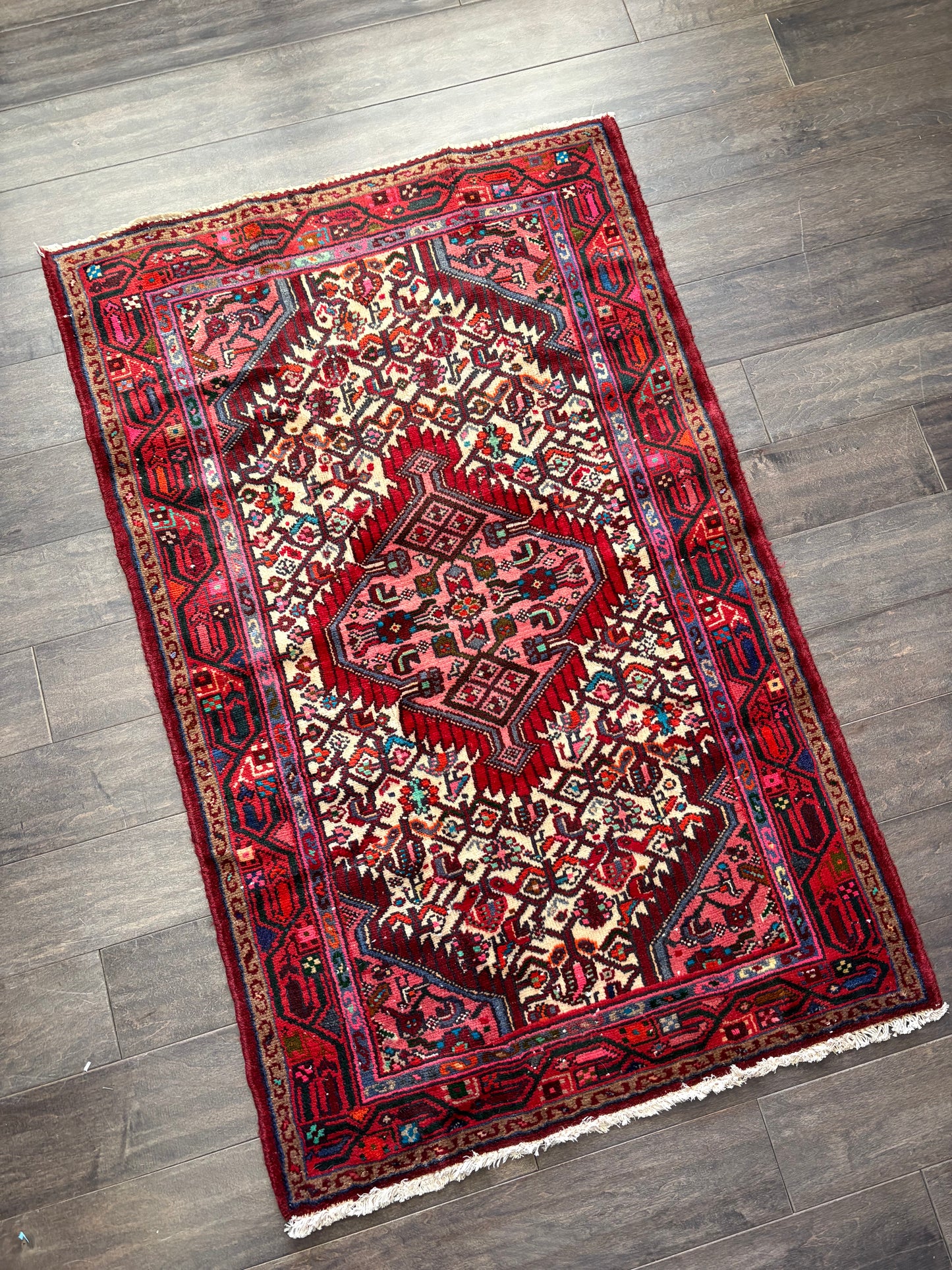 Vintage Rug #151 - 2'8" x 4'1"