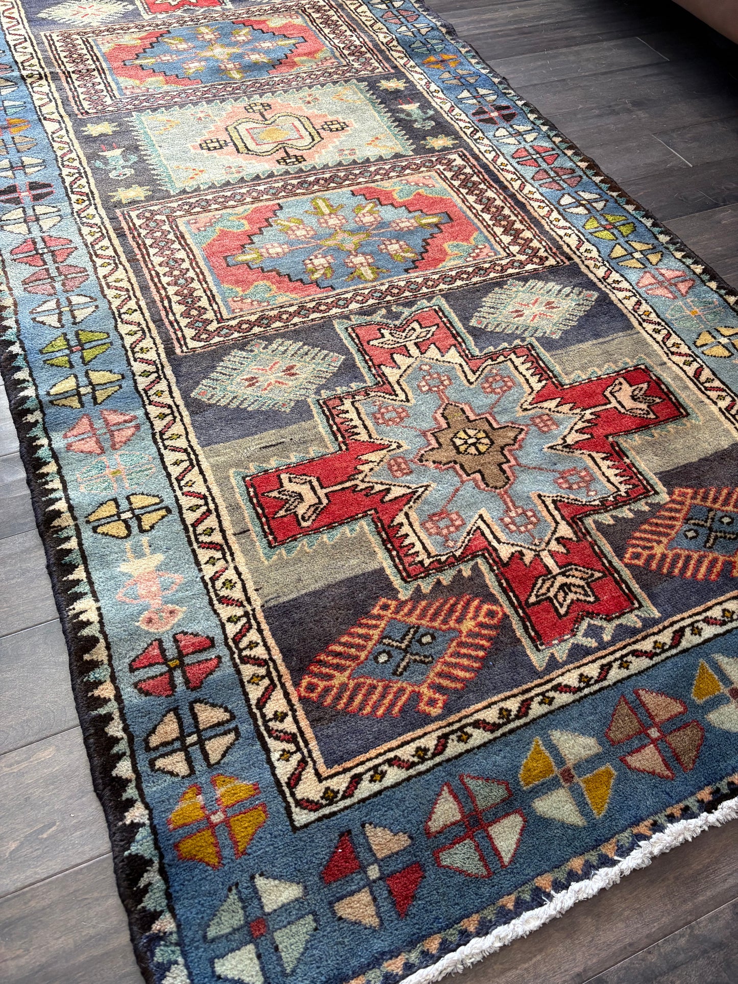 Vintage Rug #152 - 3'7" x 8'8"