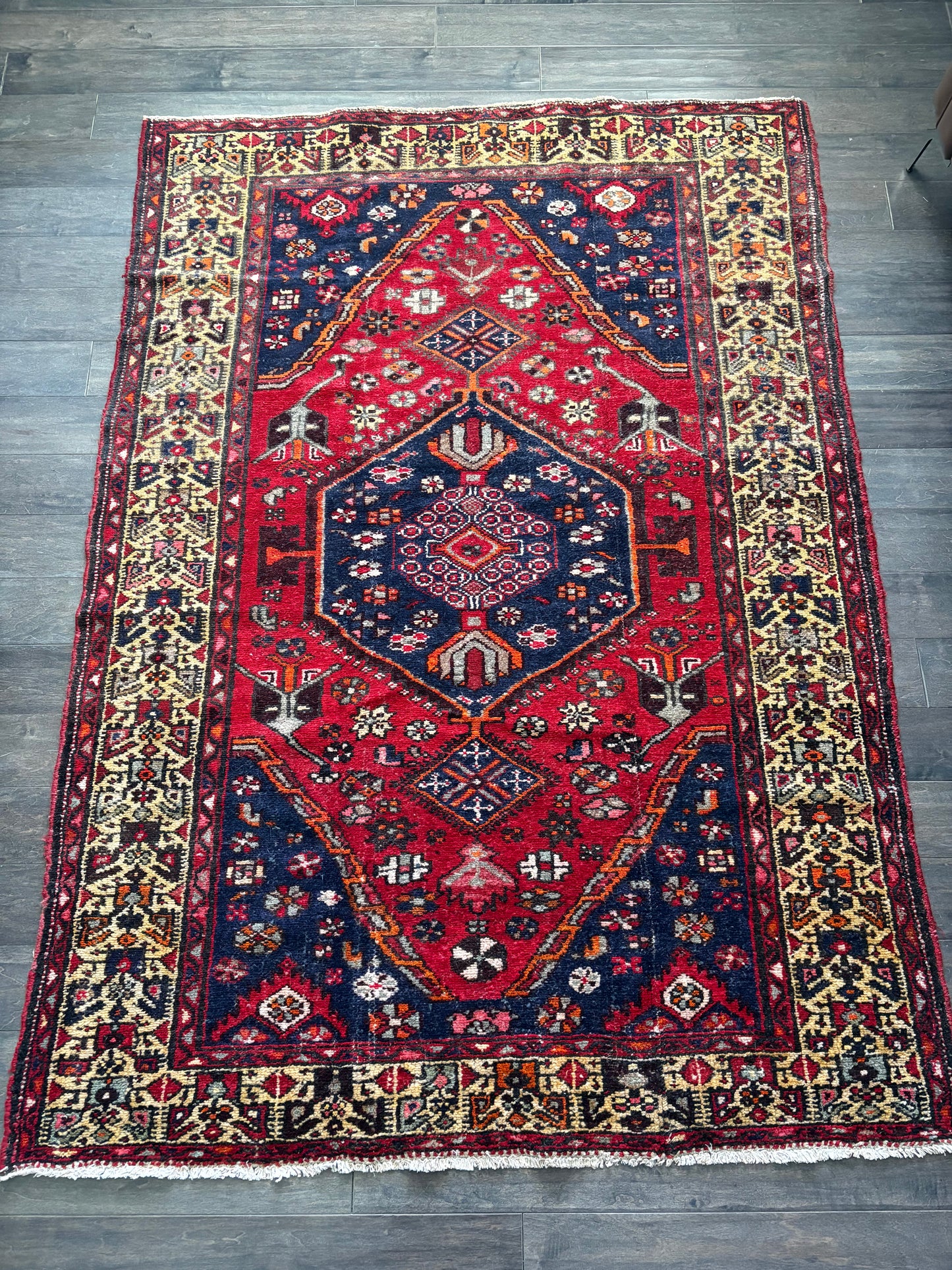 Vintage Rug #156 - 4'8" x 6'8"