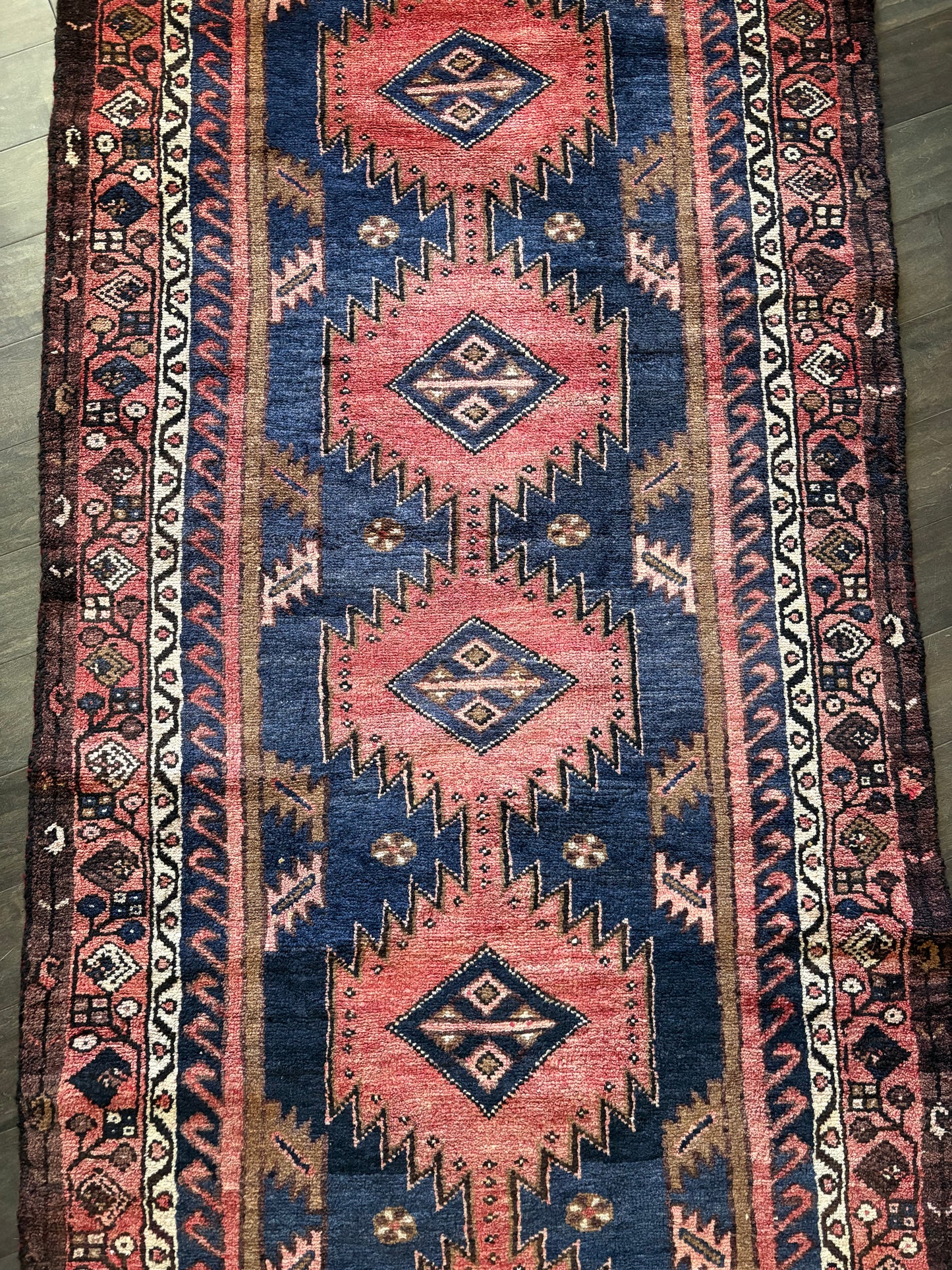 Vintage Rug #173 - 9'7.5" x 3'6"