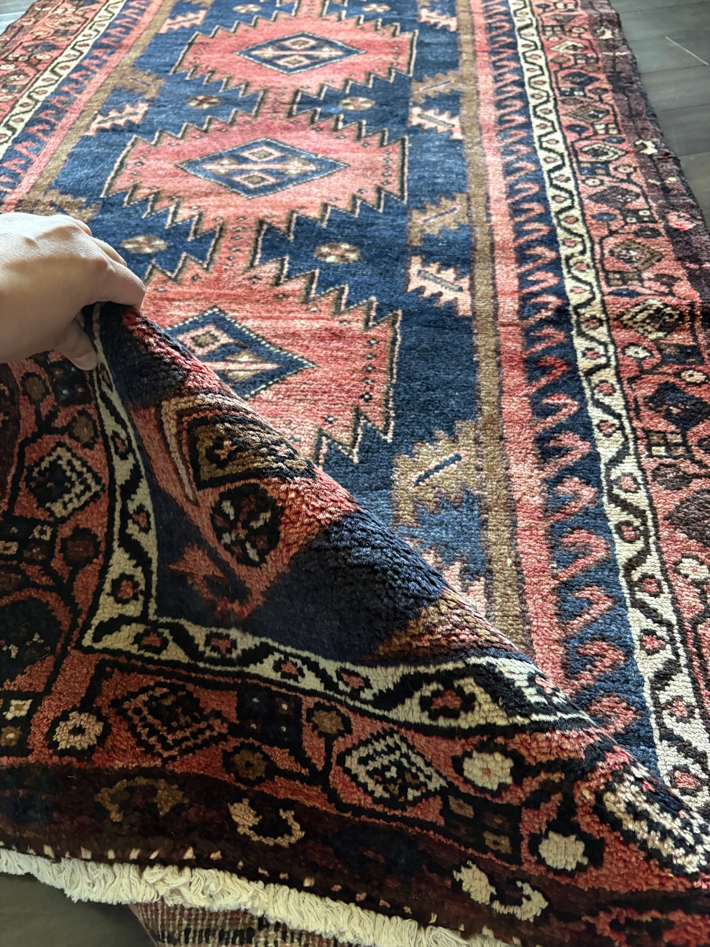 Vintage Rug #173 - 9'7.5" x 3'6"