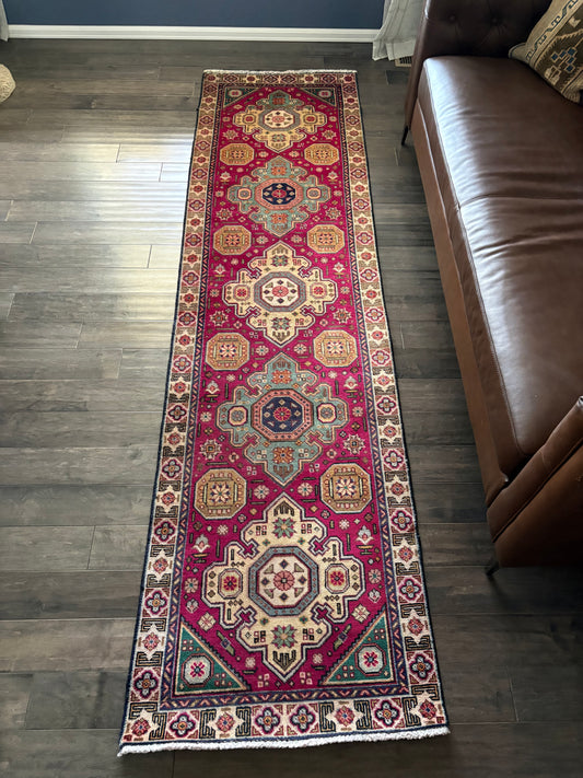 Vintage Rug #175 - 9'5" x 2'6.5"