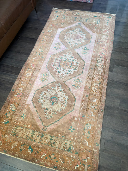 Vintage Rug #165 - 4'0" x 8'6"