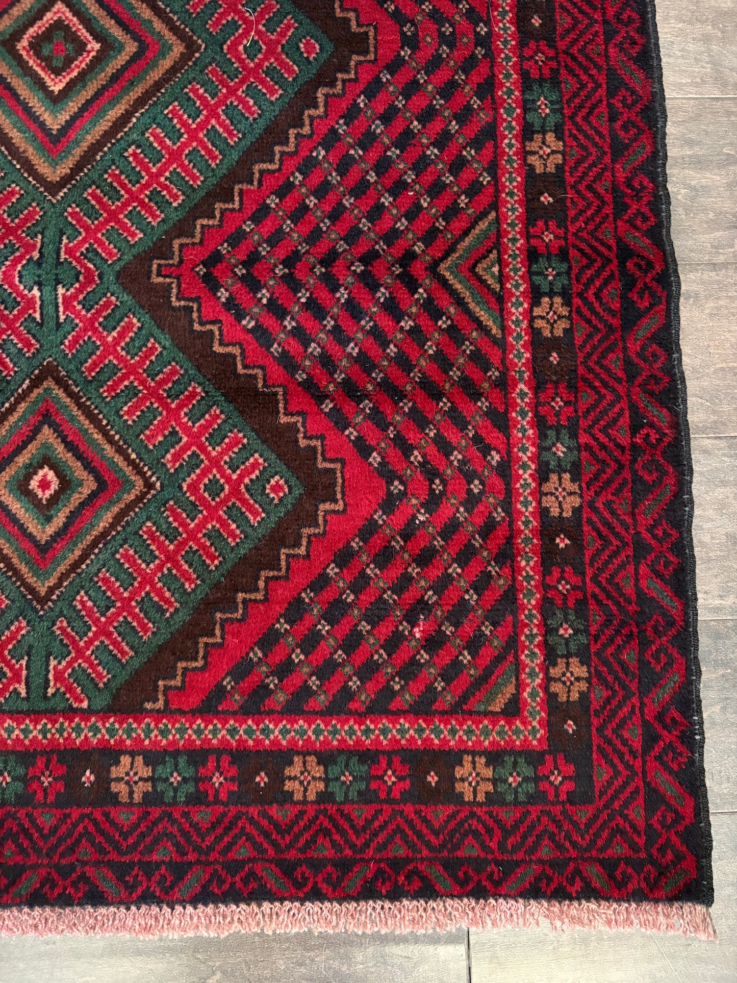 Vintage Rug #178 - 4'7" x 2'9"