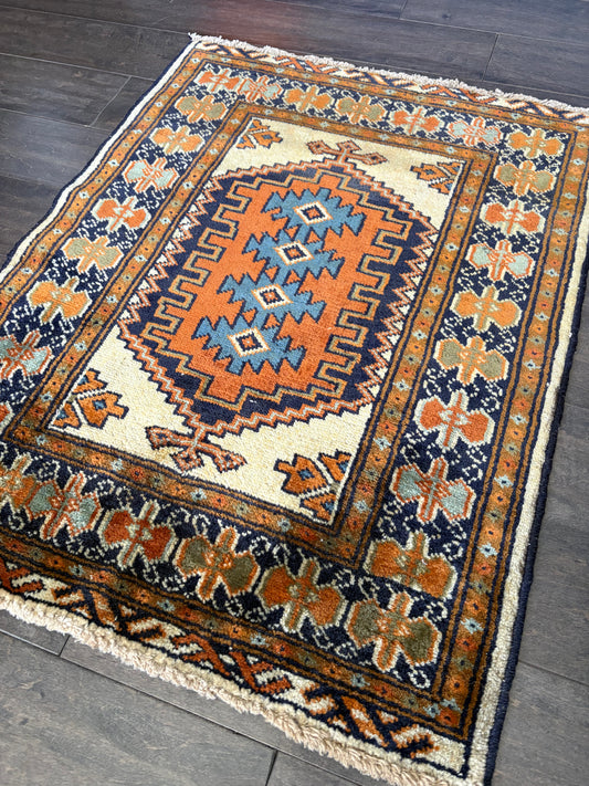 Vintage Rug #180 - 2'10" x 2'2"